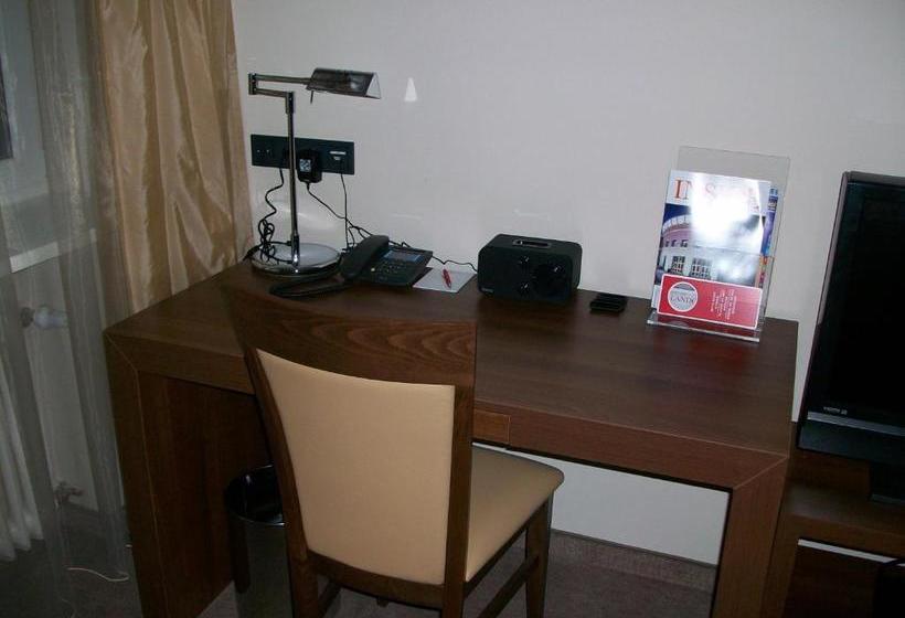 Fotos del hotel Liv In Residence Frankfurtseilerstraße:  7