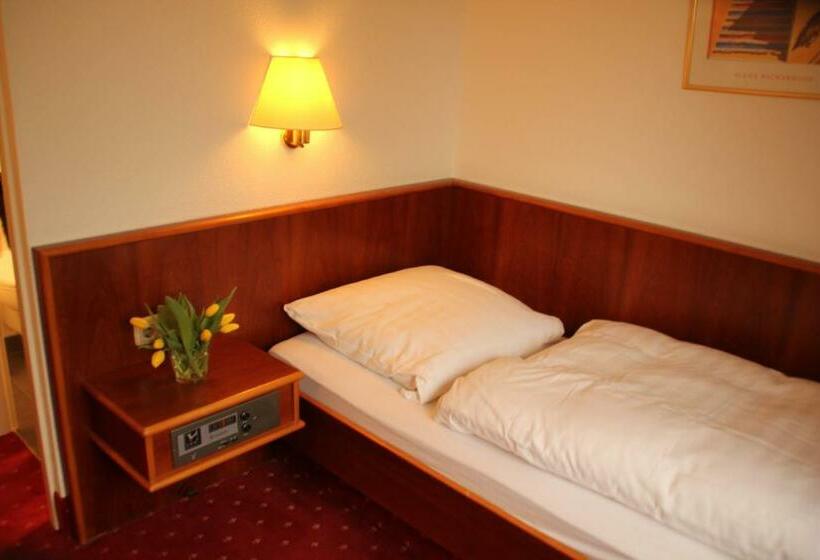 호텔 Mintarder Wasserbahnhof