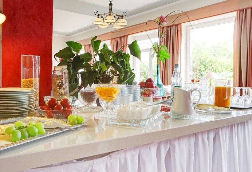 هتل Rheinresidenz