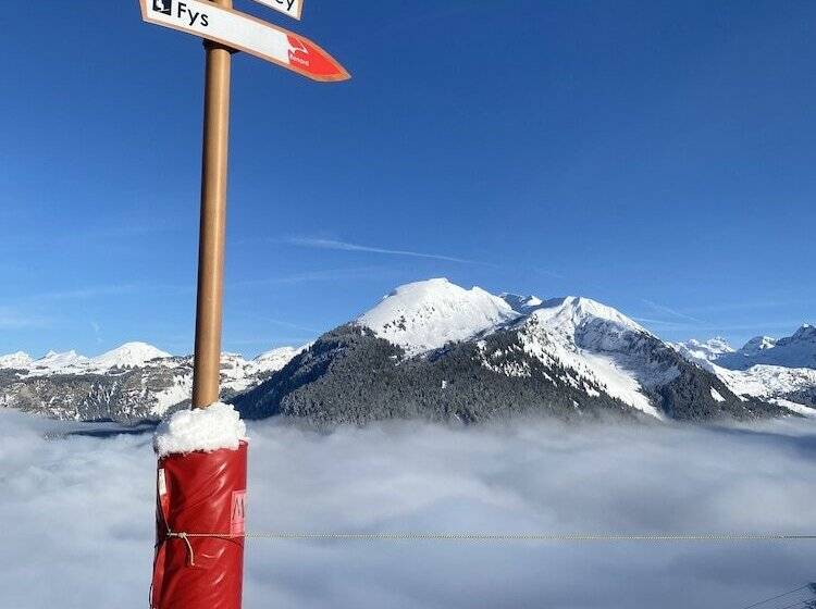 هتل Rhodos Morzine