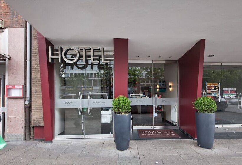Fotos del hotel Savoy:  3