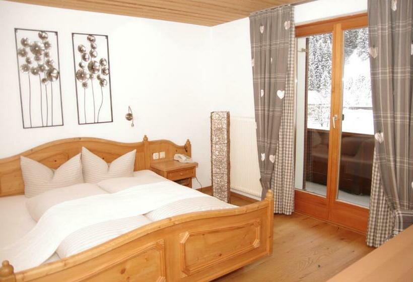 Bed and Breakfast Wohlfühlpension Tirolerhof
