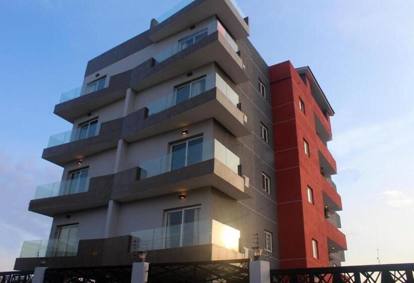 Montecito Apartments