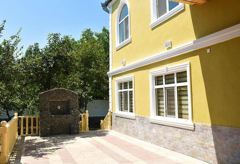 Motel Gabala Palace Villa - 8 Bedrooms