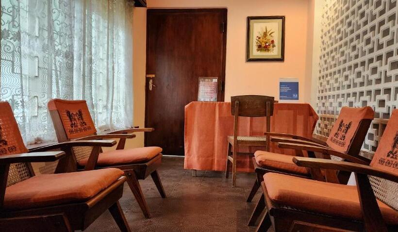 פנסיון Charakama Guest Bungalow   Gampaha