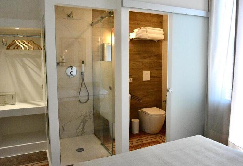 تختخواب و صبحانه Domus Aleria Deluxe Rooms