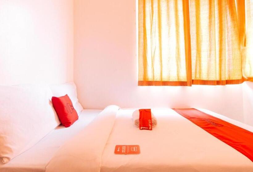 בית מלון כפרי Reddoorz @ Jardin Lrt Tayuman Manila