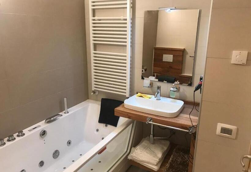 بنسيون Paesemio Cervarezza Di Bolzoni Maria Graziella