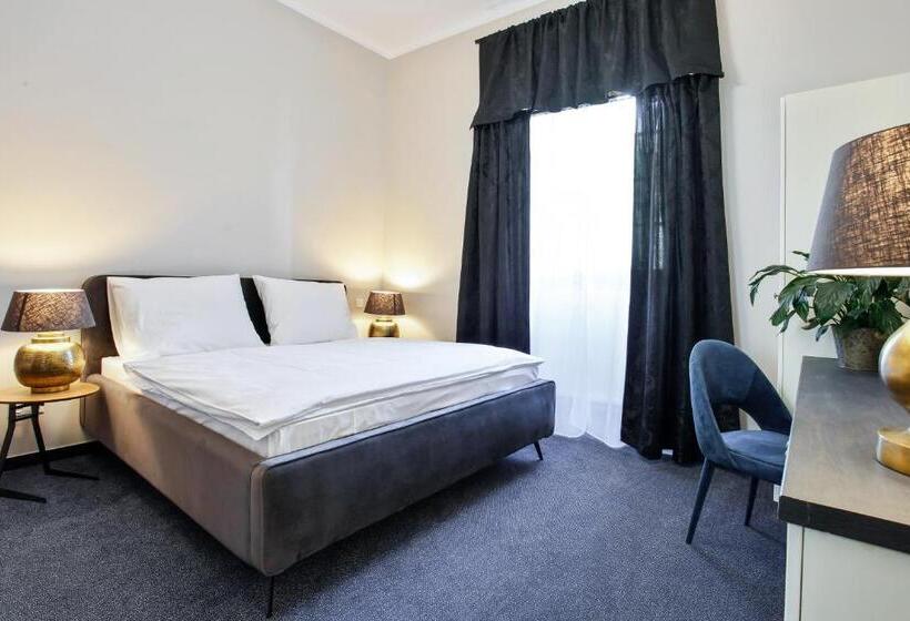 پانسیون Zámecký Penzion