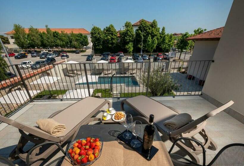 リゾートホテル Villa Bernasconi