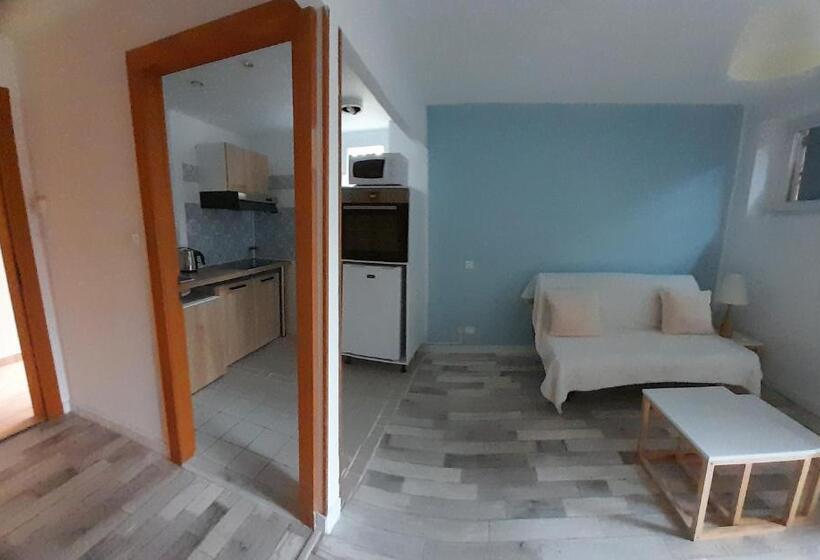 مبيت وإفطار L Amandaure