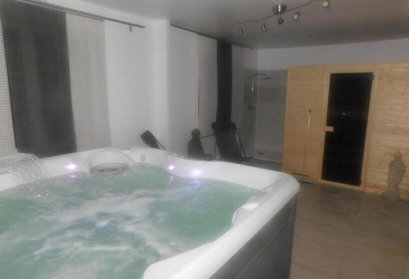 مبيت وإفطار L Amandaure