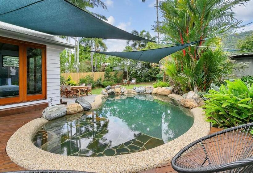 مبيت وإفطار Lazenby Lodge