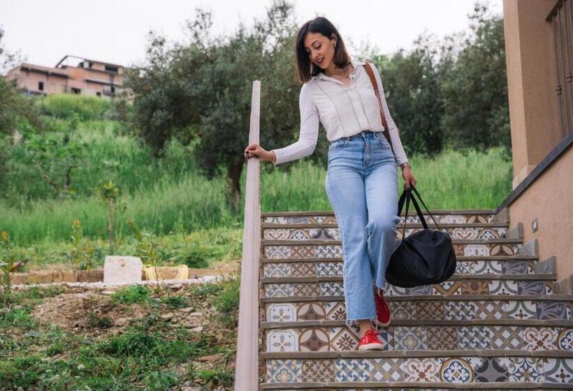 ベッドアンドブレックファースト U' Malazeno