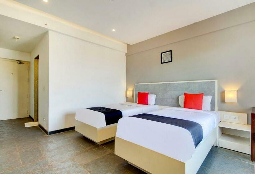 酒店 Capital O 77219  Dwarwata