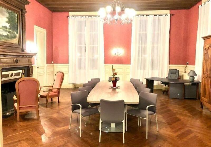בית מלון כפרי Hôtel Particulier Château Des Marais Proximité Et Vue Sur Le Lac De Grand Lieu