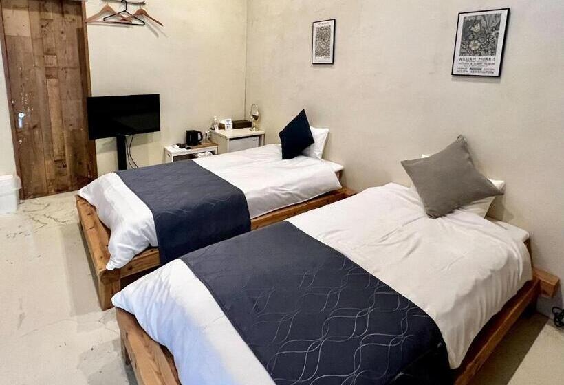 בית מלון כפרי Enfield一宮