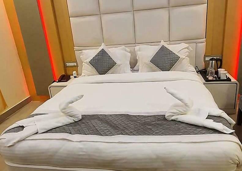 فندق Gokul Raj By Wb S