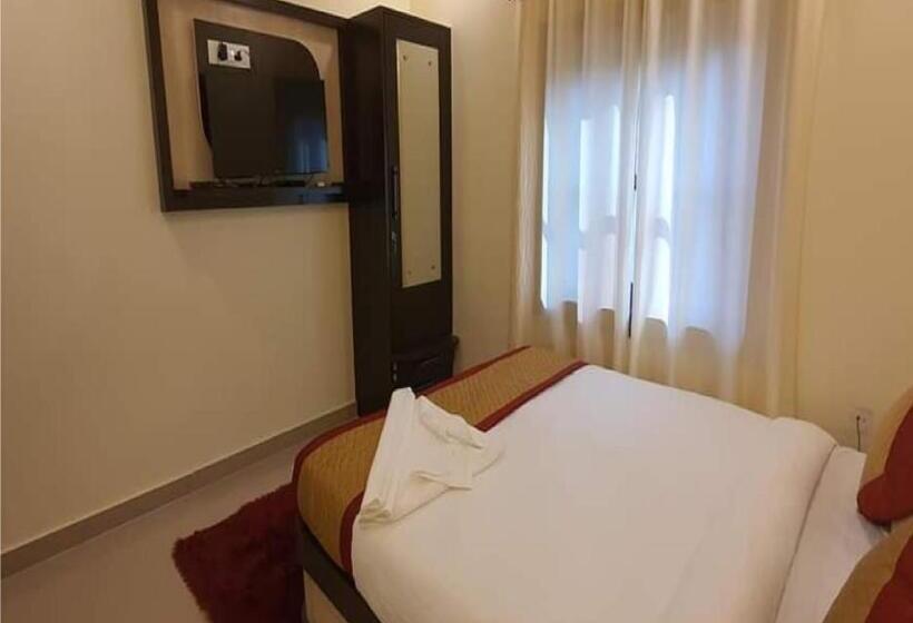 فندق Gokul Raj By Wb S