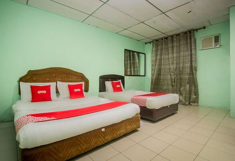 هتل Oyo 90124 Payang Puri Baru