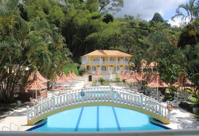 هتل Villa San Cayetano