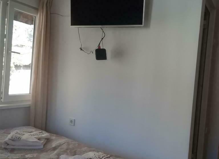 پانسیون Mercury Guest House