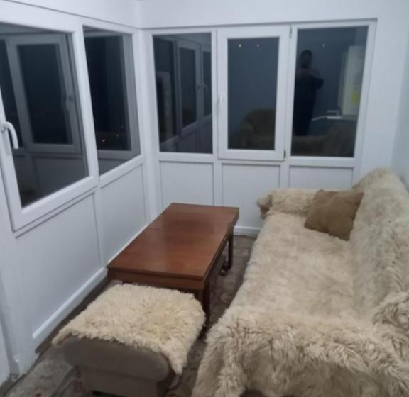 پانسیون Mercury Guest House