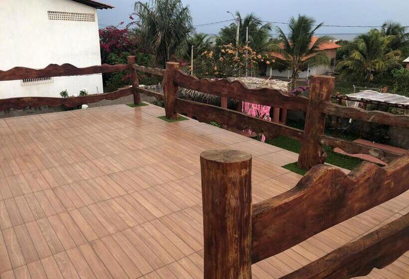 ペンション Paraiso Dos Reis