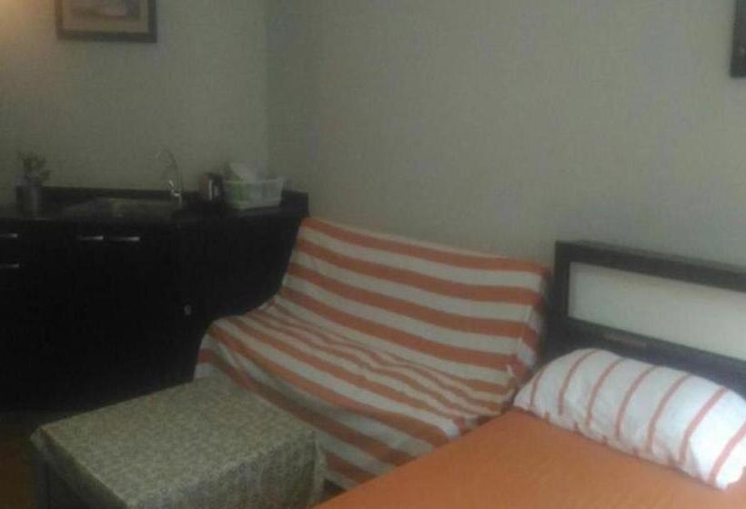 پانسیون Room In Condo   Impact Thunder Dome Service Taxi