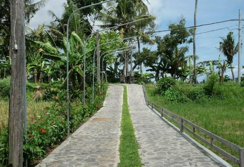 펜션 Villa Umah Ulin