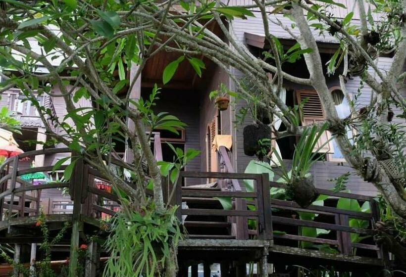 펜션 Villa Umah Ulin