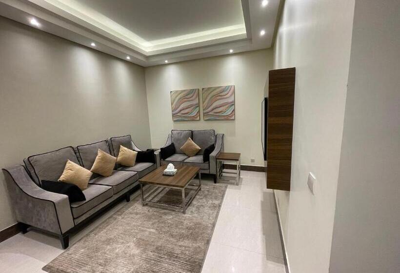 فندق شقة فاخرة بالخبر  حي الحمراء