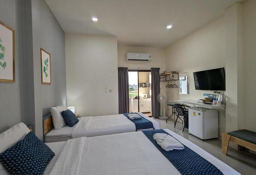 هتل Annahouse