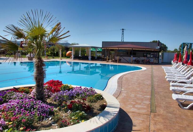 هتل Balneo And Spa Complex Mineral Yagoda