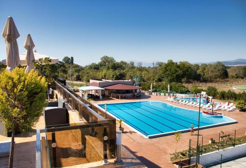 هتل Balneo And Spa Complex Mineral Yagoda