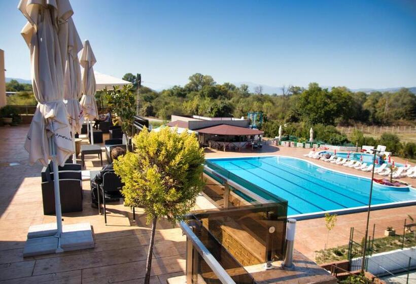 هتل Balneo And Spa Complex Mineral Yagoda