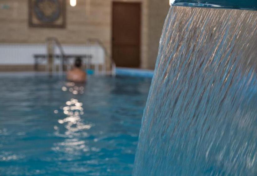 هتل Balneo And Spa Complex Mineral Yagoda
