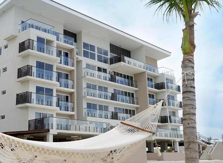 هتل Playa Caracol Residences