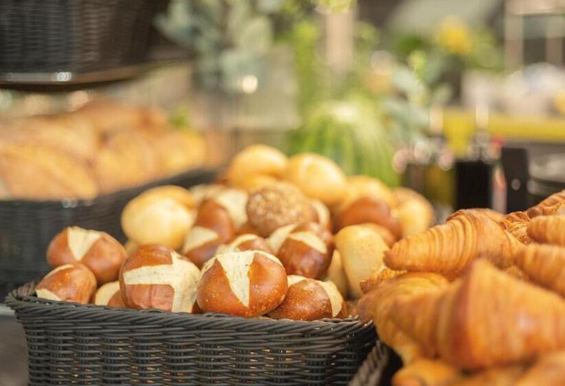 בית מלון כפרי Holiday Inn The Niu, Seven Dusseldorf Ost, An Ihg
