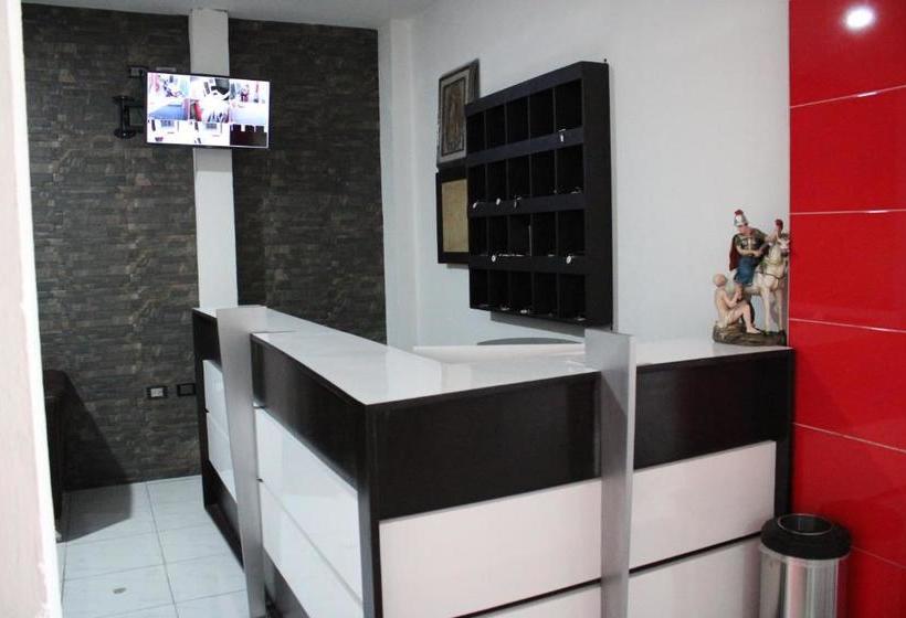 فندق Hostal Vittoria