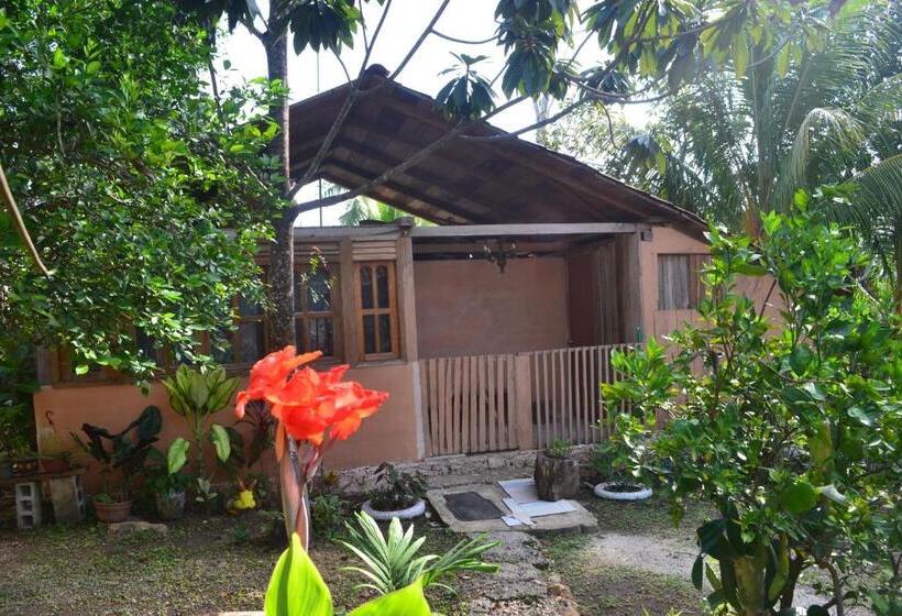 فندق صغير Posada Los Reyecitos