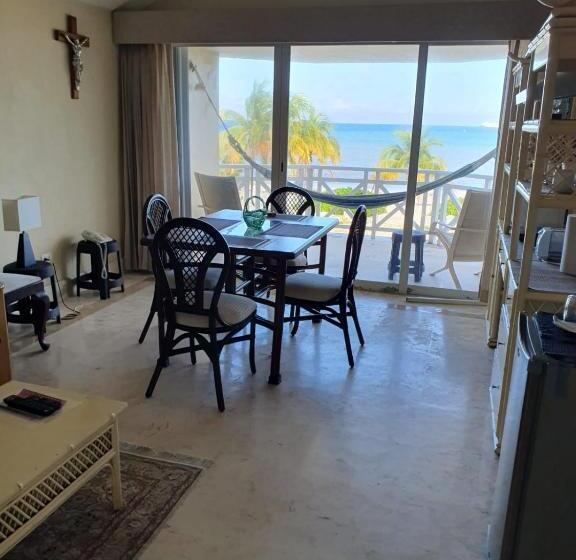 تختخواب و صبحانه Puerta Del Mar Cozumel