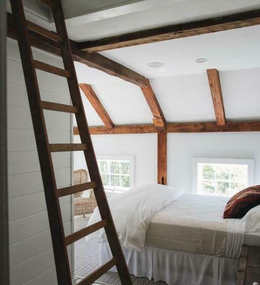 تختخواب و صبحانه The Squire Tarbox Inn
