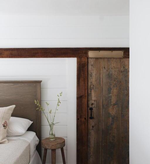 تختخواب و صبحانه The Squire Tarbox Inn