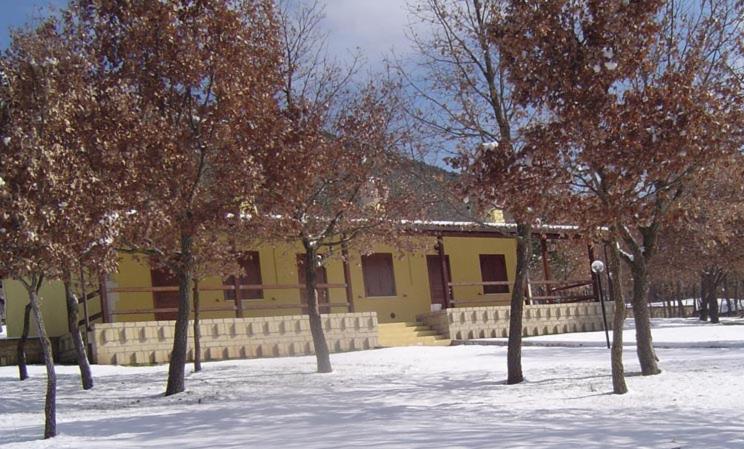 ホテル Agriturismo Centuria