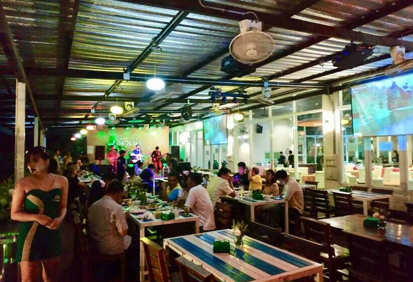 هتل Bk Place