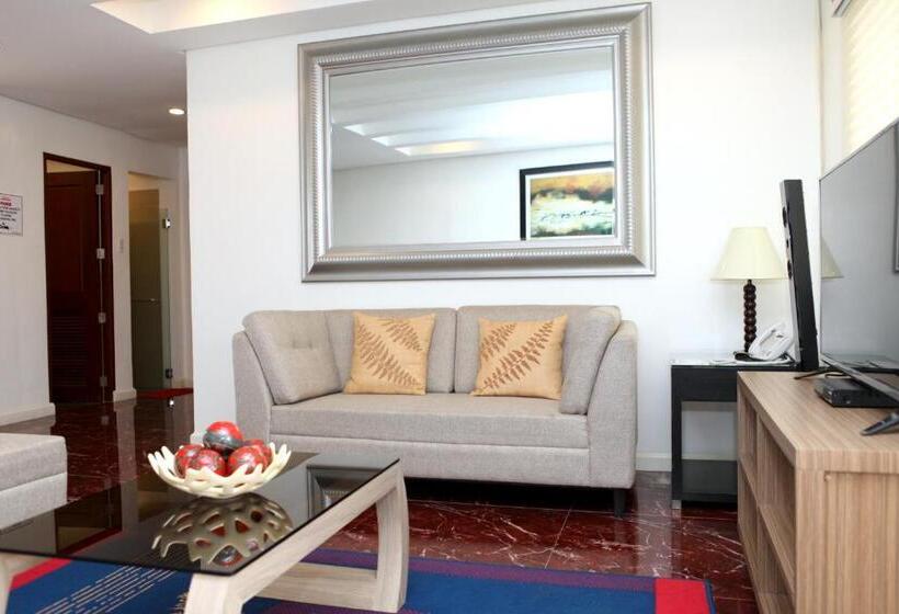 هتل Centtro Residences