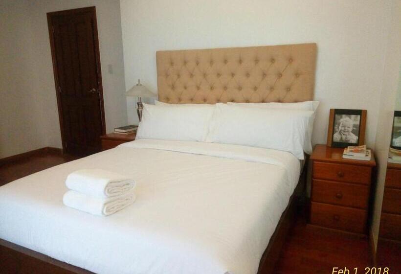 هتل Centtro Residences