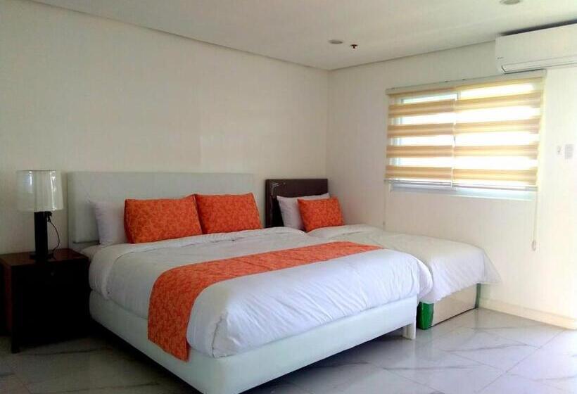 هتل Centtro Residences