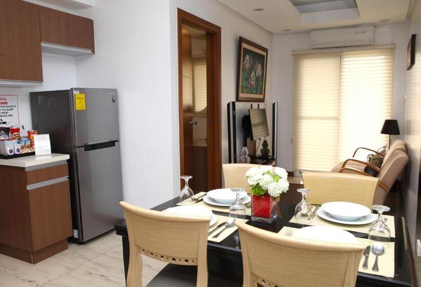 هتل Centtro Residences